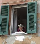 Intermediate Italian: describing people
