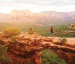 TRAVEL GUIDE 2020 - DISCOVER UNFORGETTABLE PLACES & AMAZING WONDERS - AWS