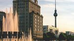 Trend barometer on the real estate investment market 2021 - Ernst & Young Real Estate GmbH January 2021 - EY