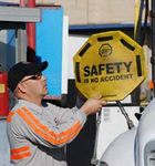 Driver Safety Manual - Ryder