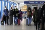 Wave of canceled flights from omicron closes out 2021 - Tech ...