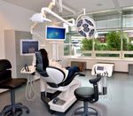 SHARE KNOWLEDGE LIKE COMPLIMENTS - COURSES & LECTURES - Ivoclar Vivadent