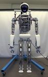 Design, analysis and control of the series-parallel hybrid RH5 humanoid robot
