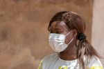 Youth Employment in Times of - COVID A global review of COVID-19 policy responses to tackle (un)employment and disadvantage among young people - ILO