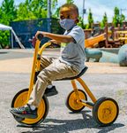 JUNE 6 - AUGUST 5, 2022 - 5209 Waterman Blvd St. Louis, MO 63108 newcityschool.org/summercamp - New City School