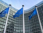 E-mobility 2020 - materials selection for a more sustainable automotive future - Hydro Papers - Hydro.com