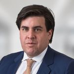 RESPONDING TO A U.S. GOVERNMENT INVESTIGATION IN THE DERIVATIVES AND COMMODITIES MARKETS CLIFFORD CHANCE US LLP FEBRUARY 2021