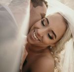 Makeup artistry & hairstyling - you are getting married! Photo: Lauren Pretorius Photograph - Estelle Pretorius