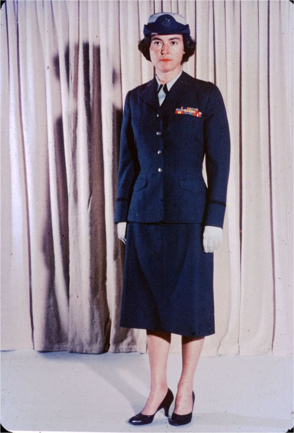 EARLY USAF UNIFORMS - THE TRANSITION PERIOD 1947 - 1950S - Defense.gov